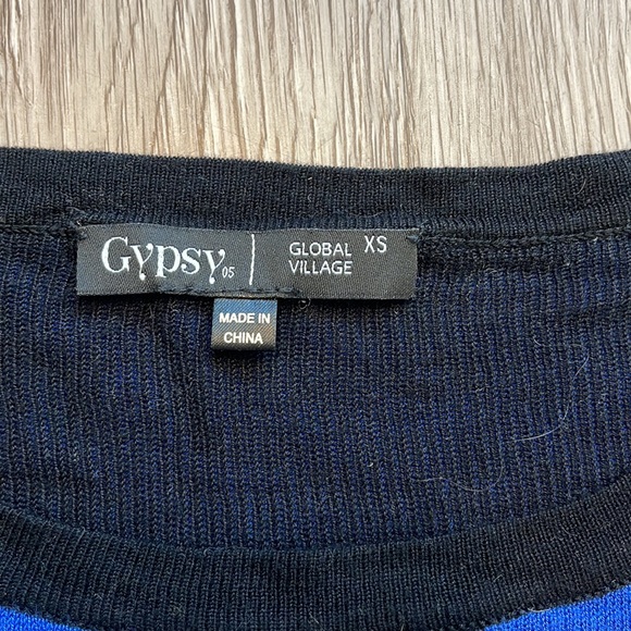 Gypsy Patterned Sweater - Picture 2 of 6